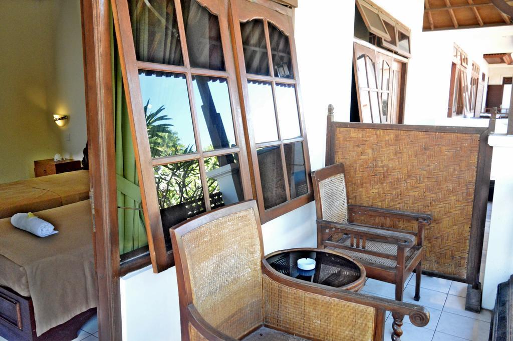 Yulia 2 Homestay Sanur Exteriör bild