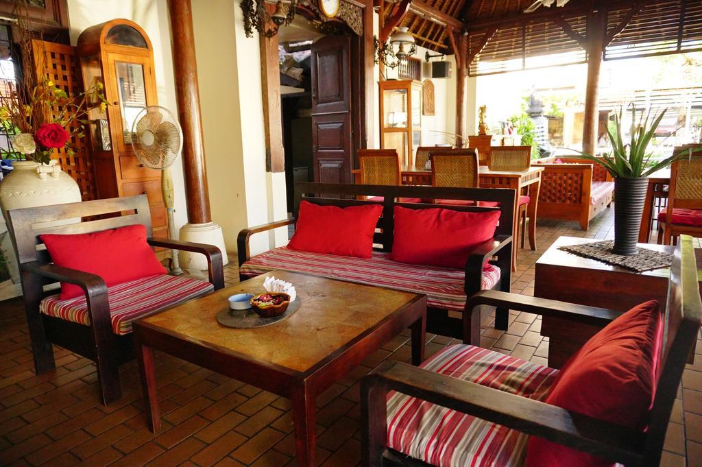 Yulia 2 Homestay Sanur Exteriör bild